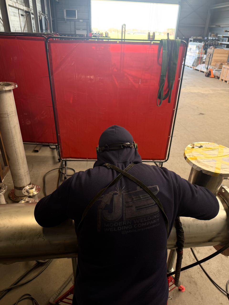 Galeria JE Modern Welding