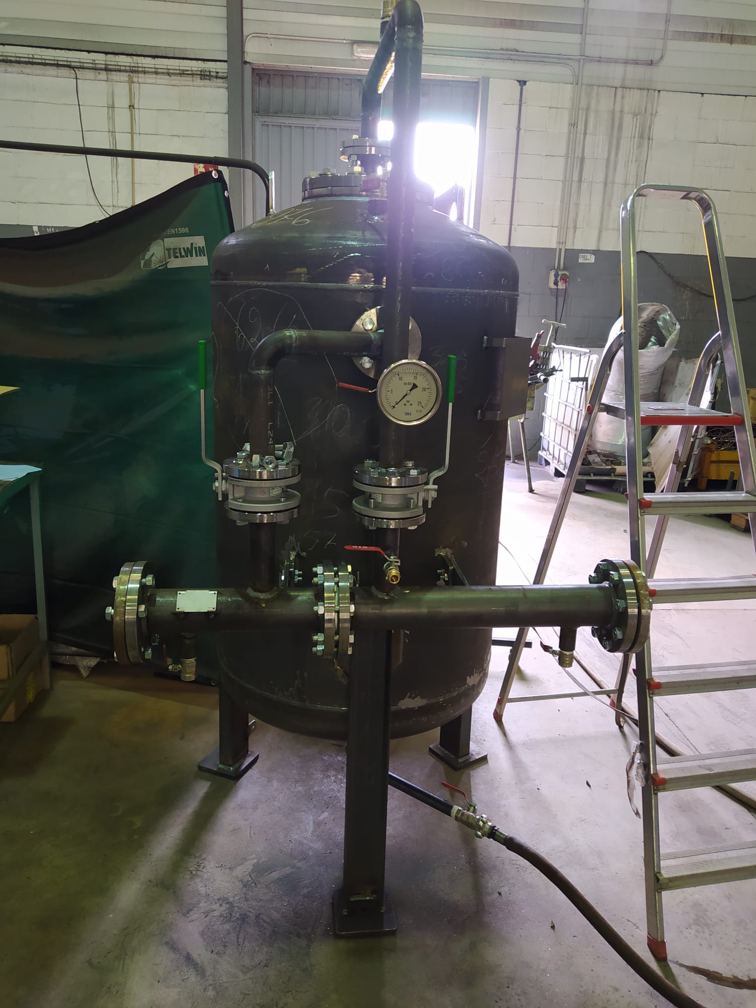 Galeria JE Modern Welding